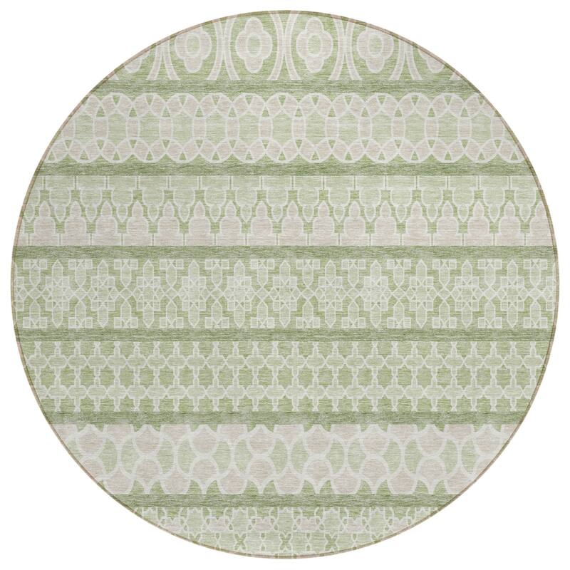 HomeRoots Quatrefoil Transitional Rectangle Outdoor Rug