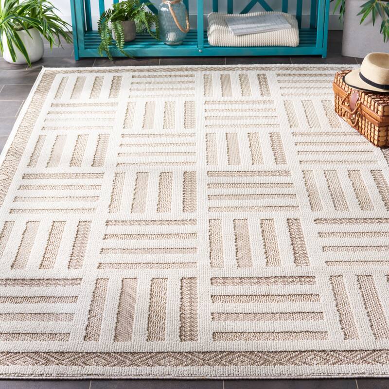 SAFAVIEH Global Kenny Geometric Rug