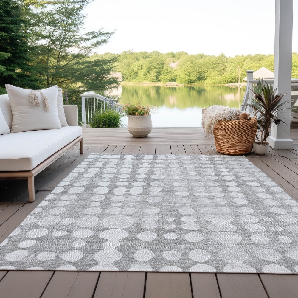 Machine Washable Indoor/ Outdoor Chantille Abstract Dots Rug