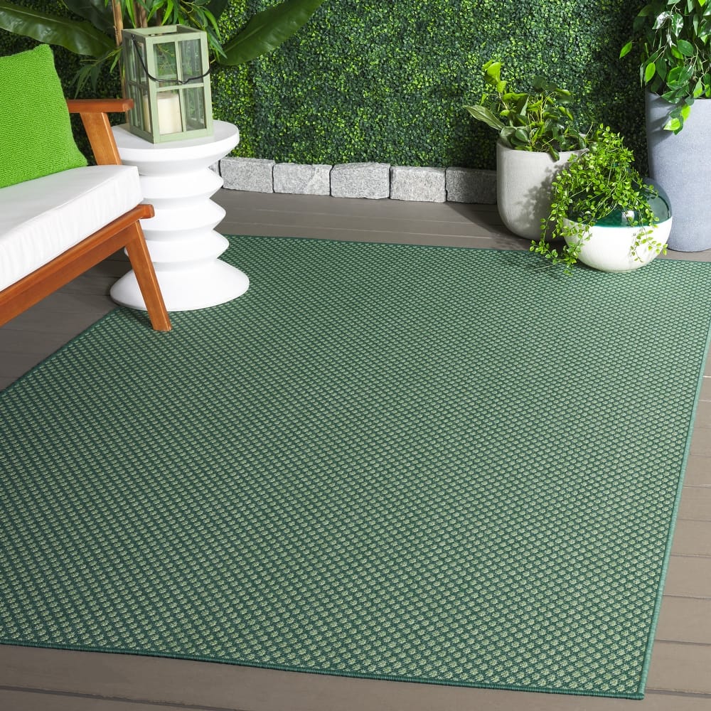 SAFAVIEH Terrace Gidda Indoor/Outdoor Washable Backyard Patio Rug