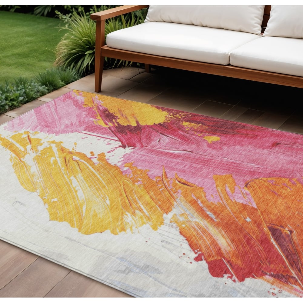 HomeRoots Abstract Transitional Rectangle Outdoor Rug