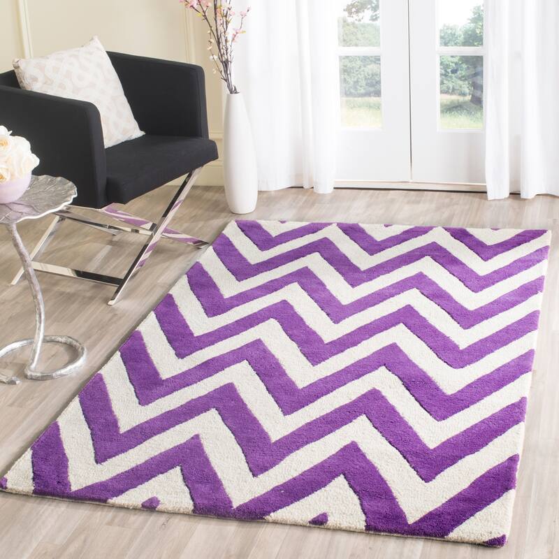 SAFAVIEH Handmade Cambridge Hicran Modern Moroccan Wool Rug - 4' x 6' - Purple/Ivory