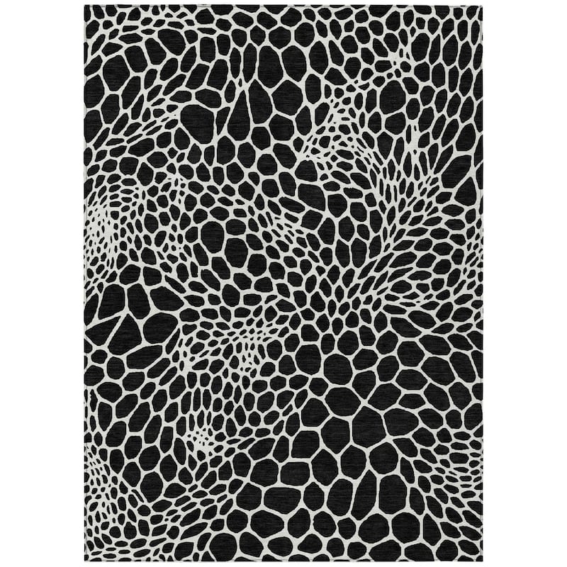 HomeRoots Geometric Transitional Rectangle Outdoor Rug