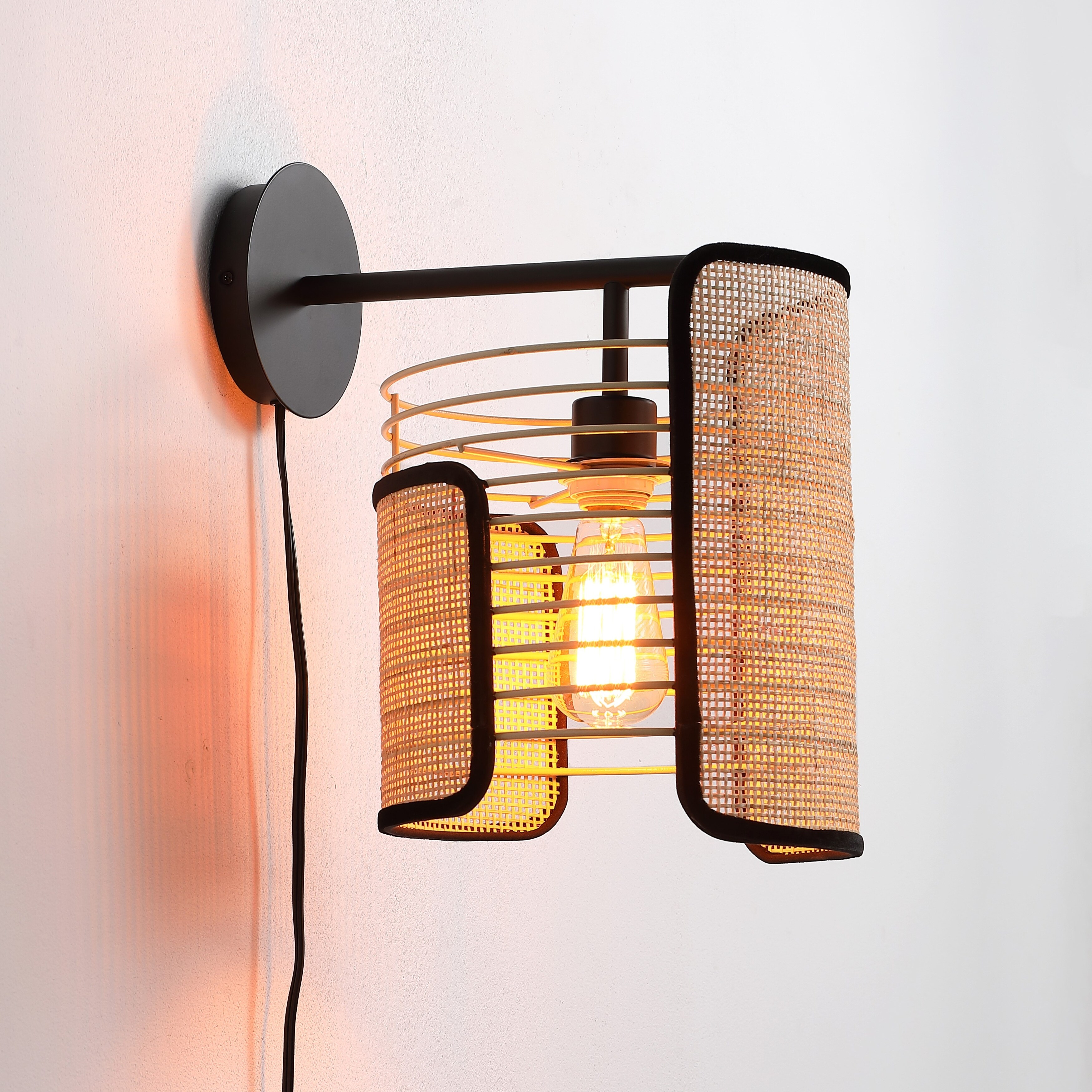 VidaLite Mazal - Wall Sconce - Glamorous Plug In Wicker and