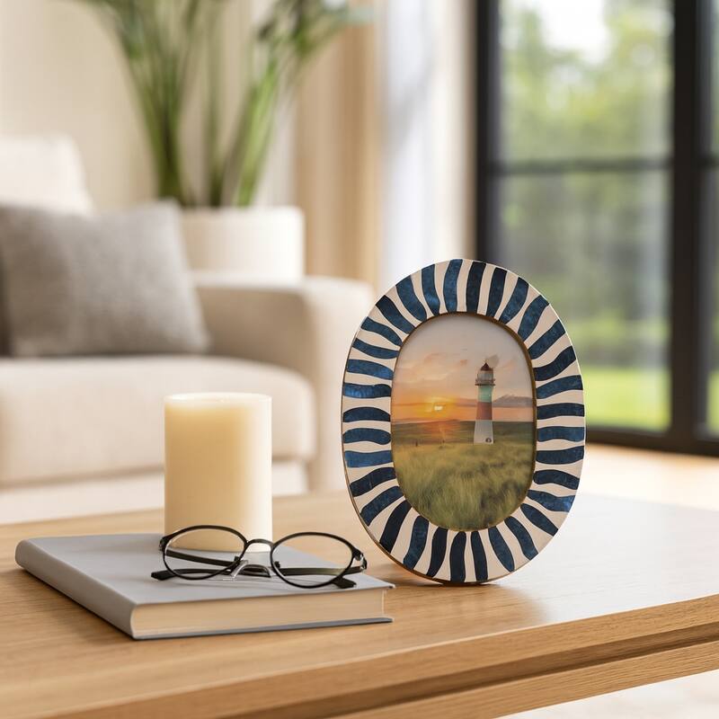 Resin Oval Picture Frames Bold Striped Design for Wall Decor Accent