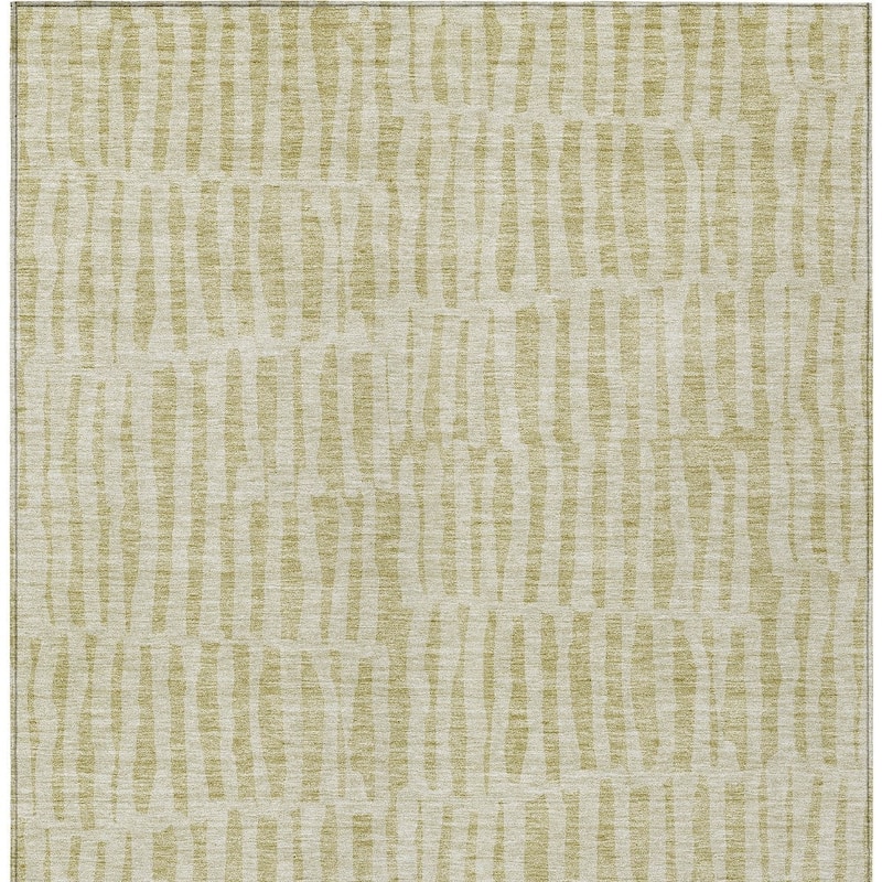 HomeRoots Striped Transitional Rectangle Outdoor Rug