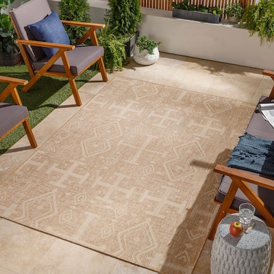 Livabliss Aicu Boho Diamond Indoor/ Outdoor Area Rug