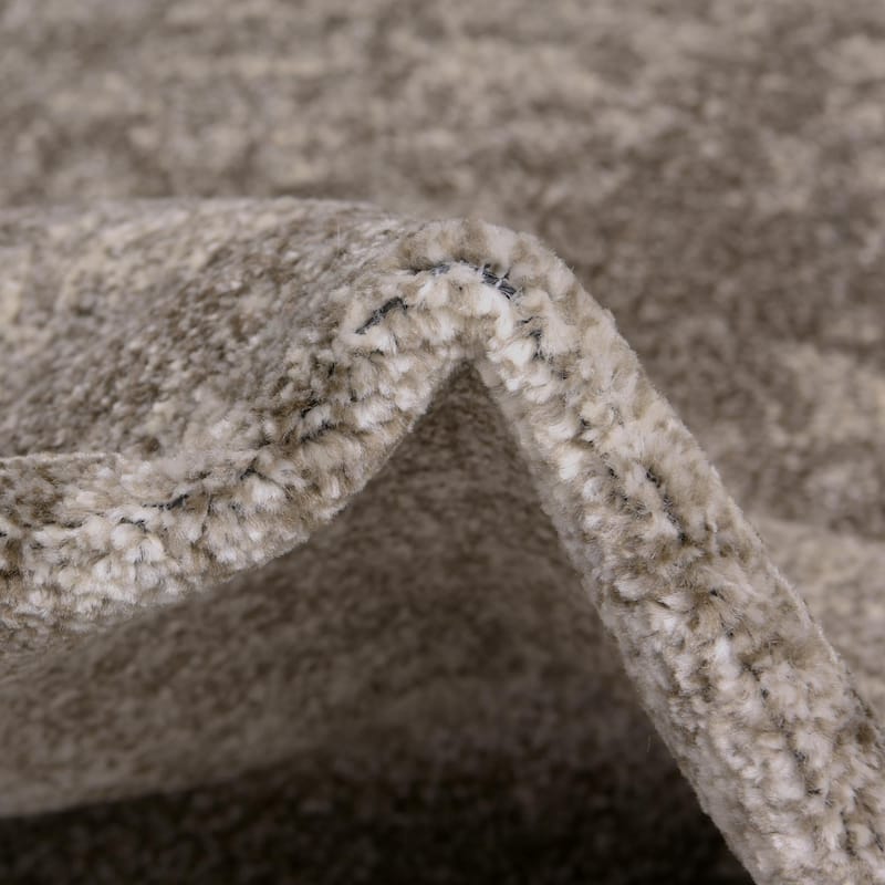Contemporary Weby Collection Area Rug