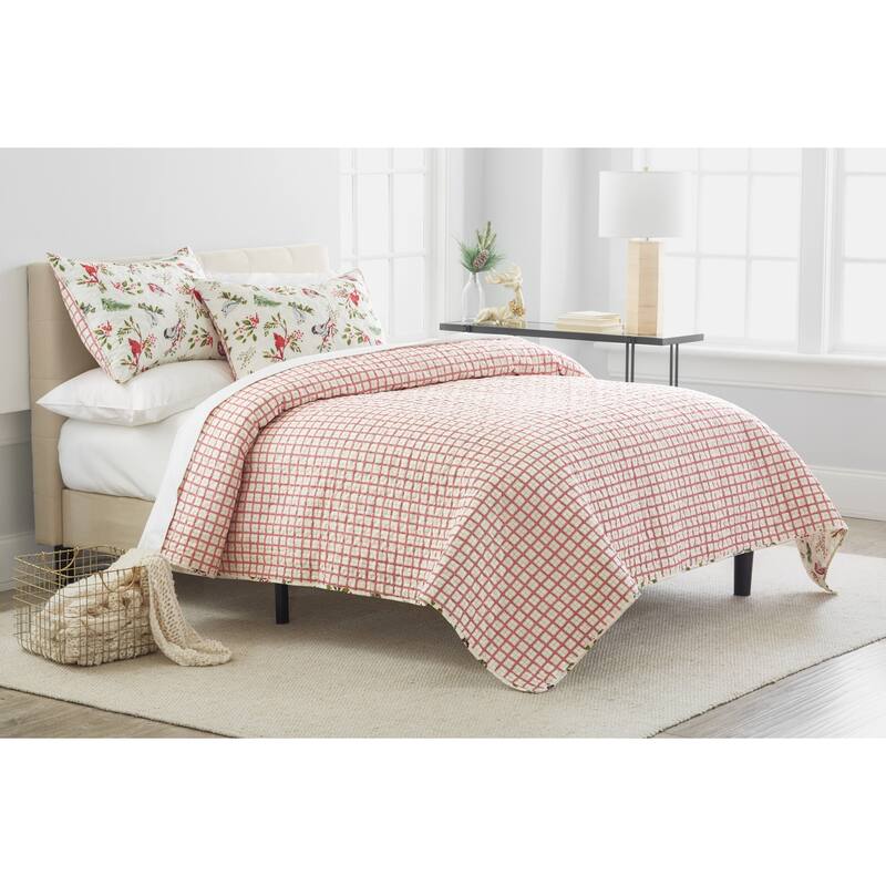 Nature's Holiday Cotton Quilt Set - Reversible and Machine Washable