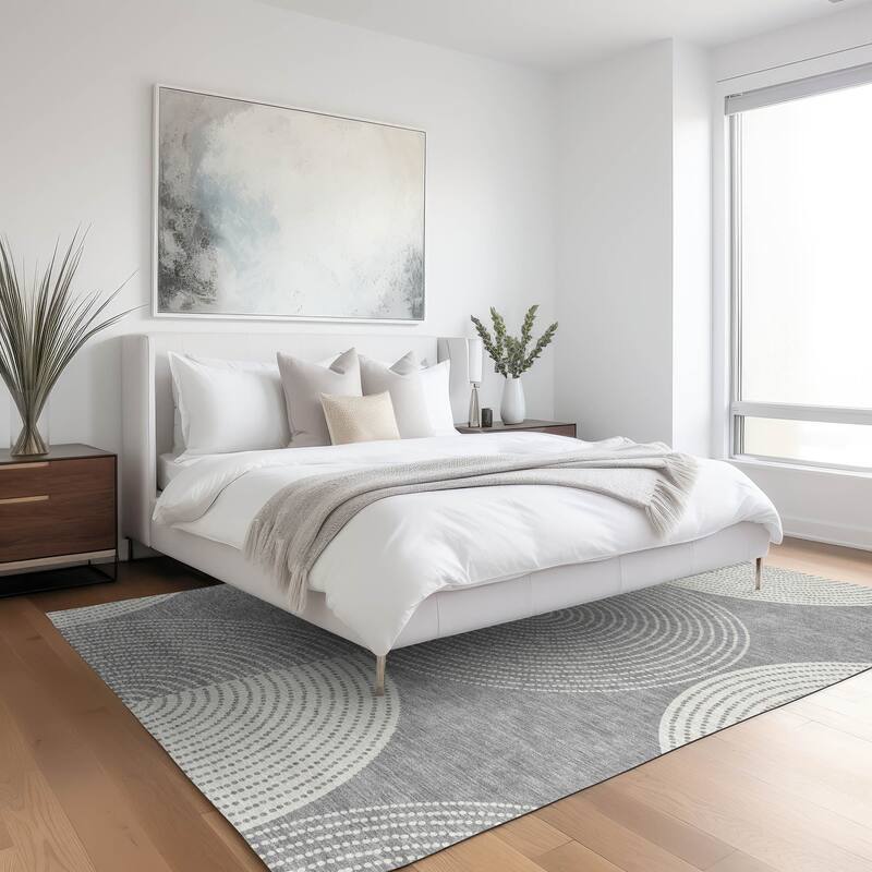 Machine Washable Indoor/ Outdoor Geo Circles Chantille Rug