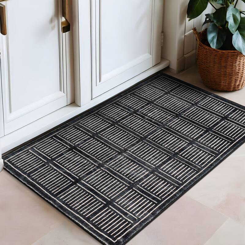 World Rug Gallery Bohemian Stripe Lines Washable Non Slip Area Rug - Black - 2'x3'