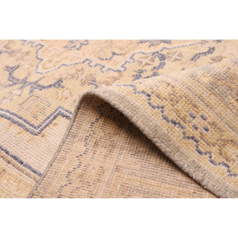 ECARPETGALLERY Hand-knotted Jules Serapi Beige Wool Rug - 5'2 x 8'10