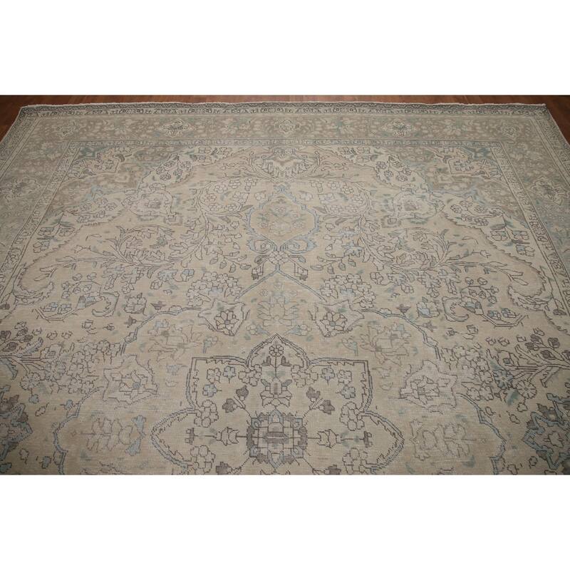 Hand Knotted Oriental 100% Wool Carpet Traditional Floral Beige & Ivories Tabriz Area Rug - 12' 6'' X 9' 10''