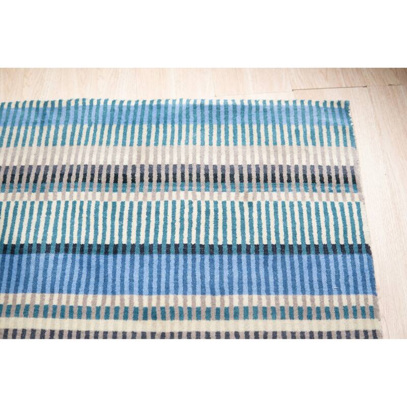 Home Decor Hand-Knotted Wool Stripe/Blue Modern Striped Rug Stylish and Durable Area Rug for Enhancing the Comfort