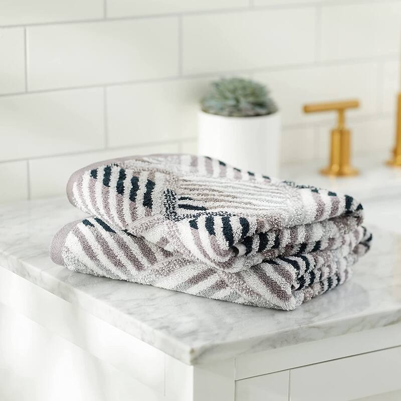 Violet Linen LimeStone Diamond Geometric Pattern, 100% Cotton Jacquard Fashion Towel, 20" X 30", Black, Hand Towels, Set of 2 - Set of 2 - 20" X 30" - Black