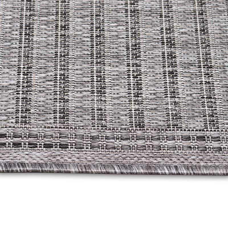 Liora Manne Malibu Simple Border Indoor/Outdoor Rug