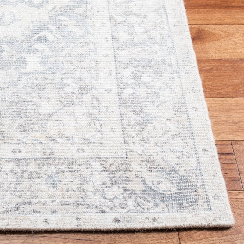 SAFAVIEH Handmade Restoration Vintage Olina Wool & Viscose Rug