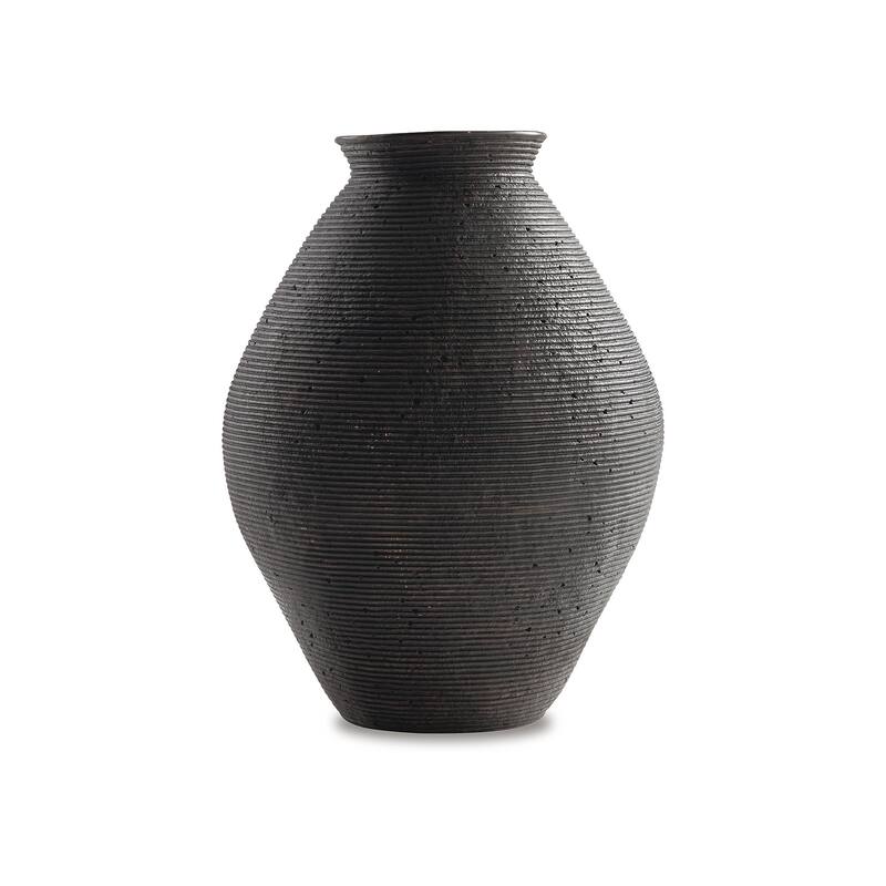 Hannela Vase