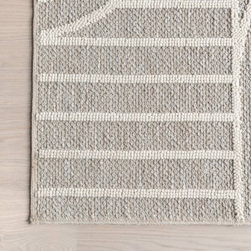 Nuloom Liliya Modern Geometric Machine Washable Area Rug