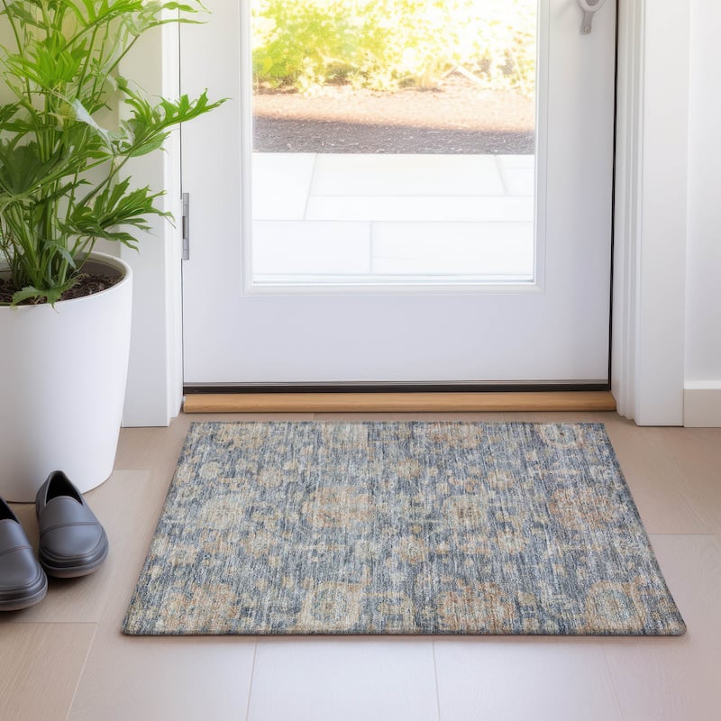 Machine Washable Indoor/ Outdoor Vintage Traditional Chantille Rug - Denim - 1'8" x 2'6"
