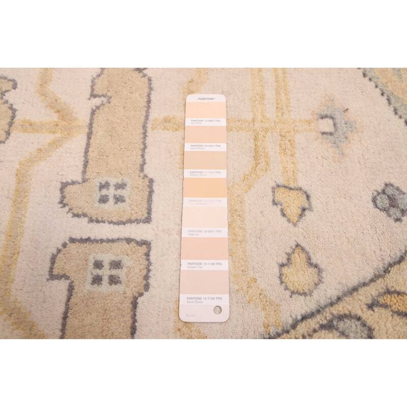 ECARPETGALLERY Hand-knotted Royal Oushak Ivory Wool Rug - 9'6 x 9'4