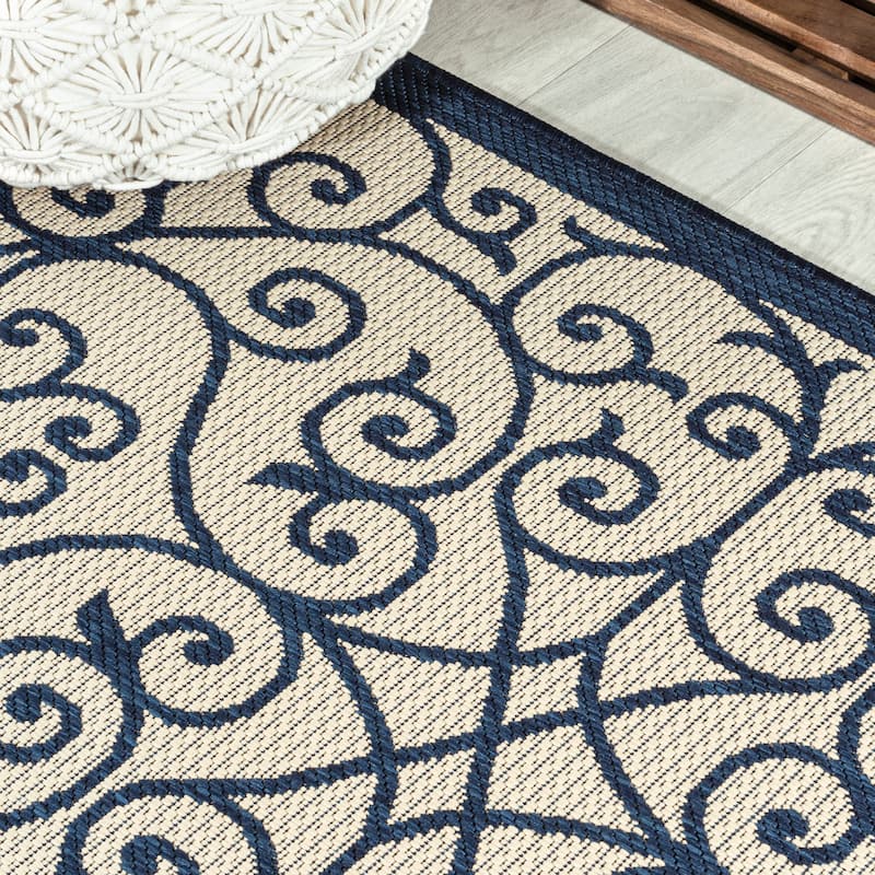JONATHAN Y Ourika Textured Weave Indoor/Outdoor Area Rug - 5' Square - Navy/Beige