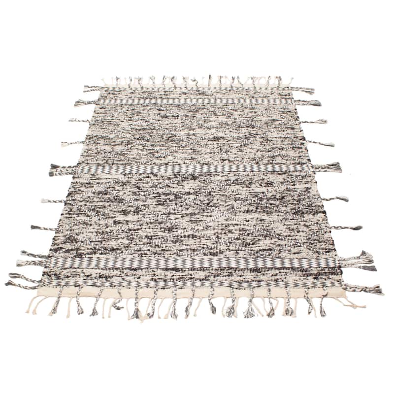 Sienna Black Rug 5'6" x 8'1" - 5'6 x 8'1