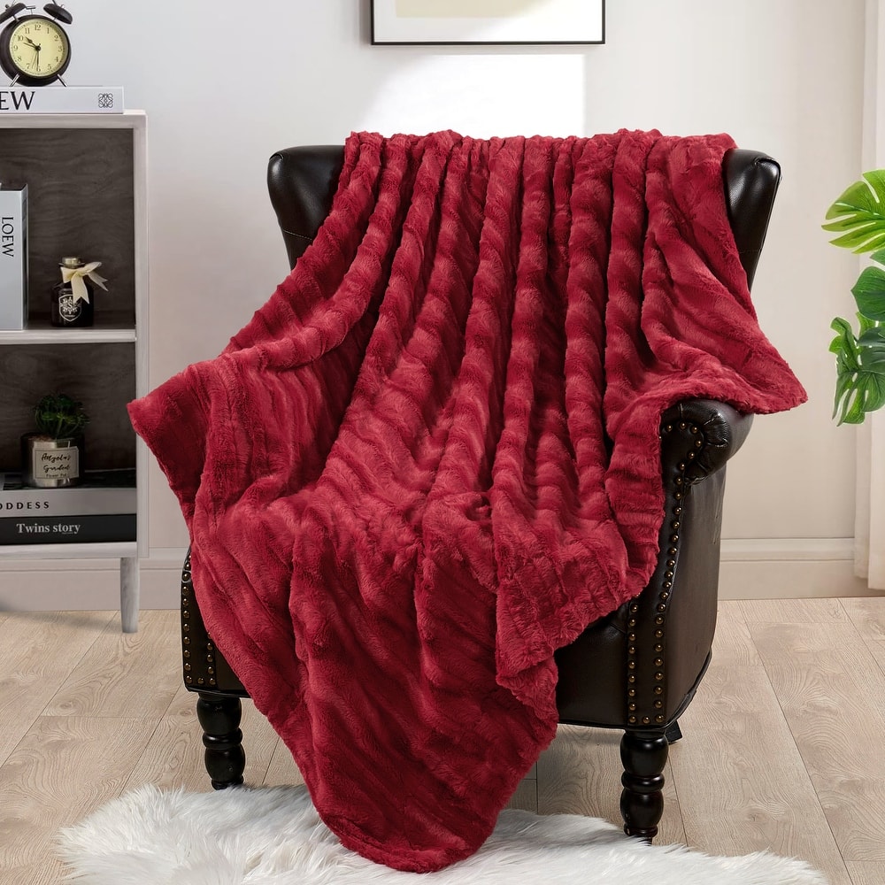 Oversized Derby Double Sided Fauxfur Throw