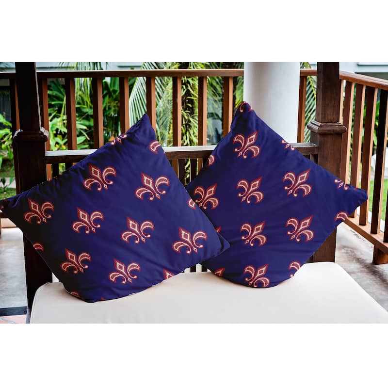 Fleur de Lis Indoor/Outdoor Throw Pillow