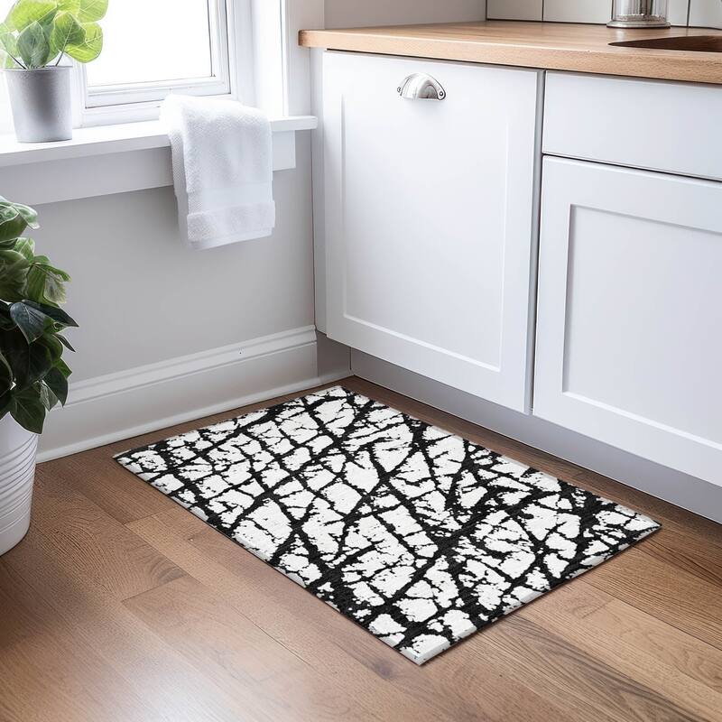 Machine Washable Indoor/ Outdoor Abstract Contemporary Chantille Rug
