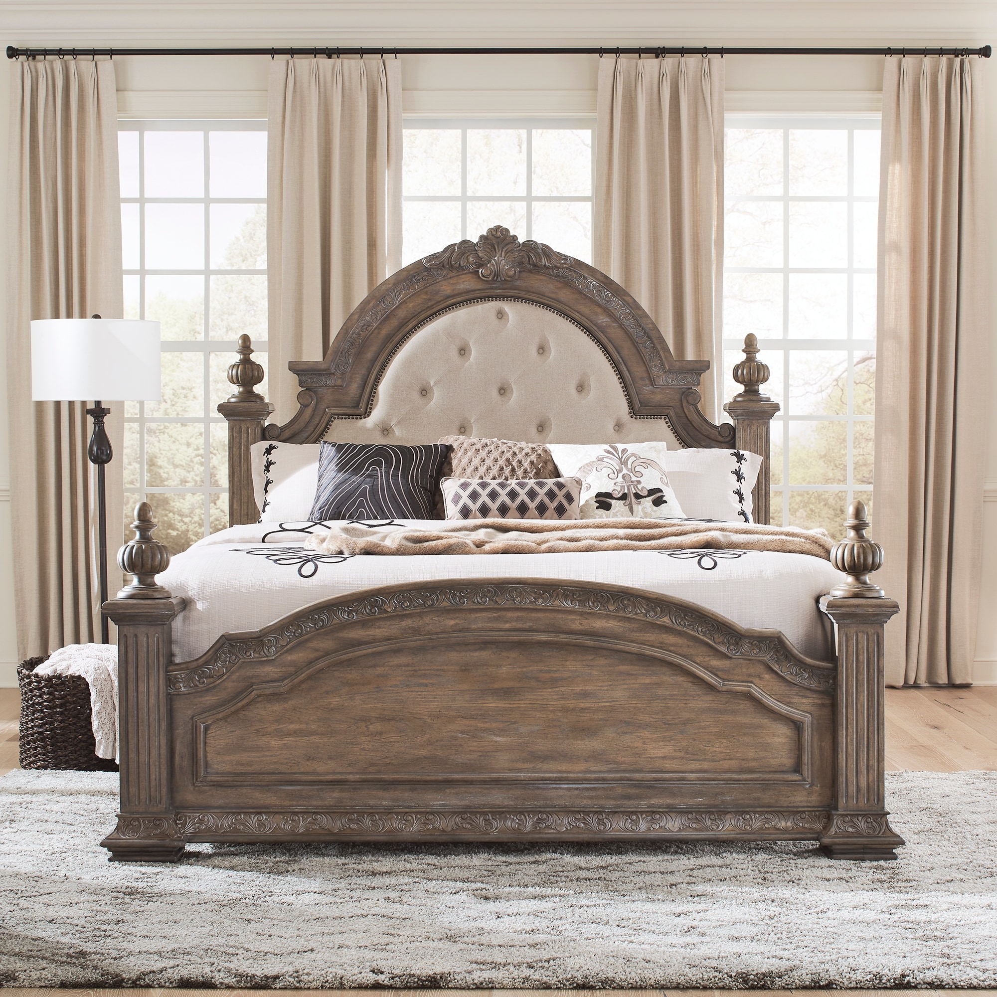 King single poster bed hot sale