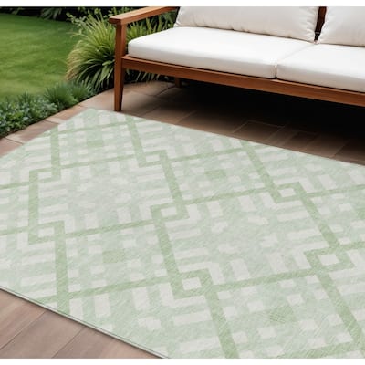 HomeRoots Geometric Transitional Rectangle Outdoor Rug