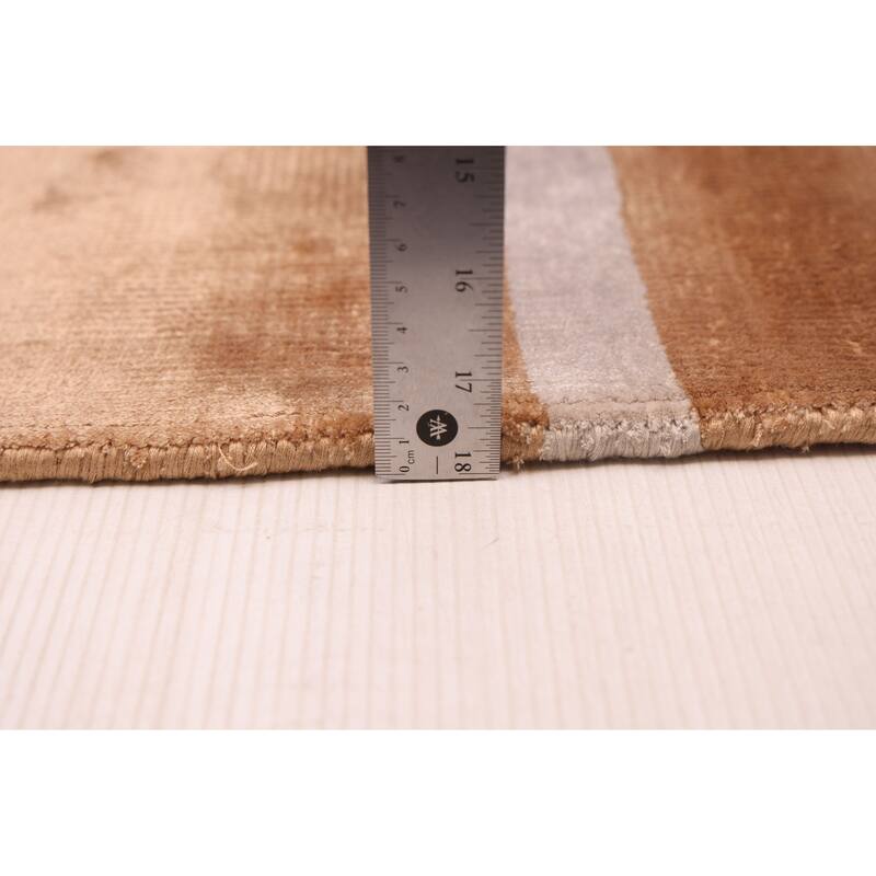 ECARPETGALLERY Hand Loomed Loreto Light Brown Viscose Rug - 5'4 x 7'4