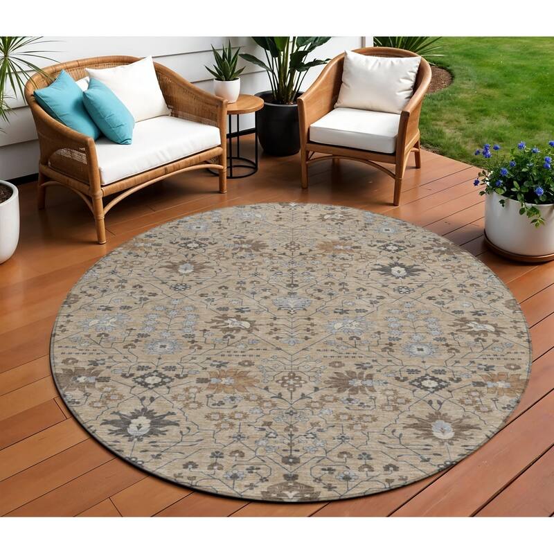 HomeRoots Oriental Traditional Rectangle Outdoor Rug - 8' Round