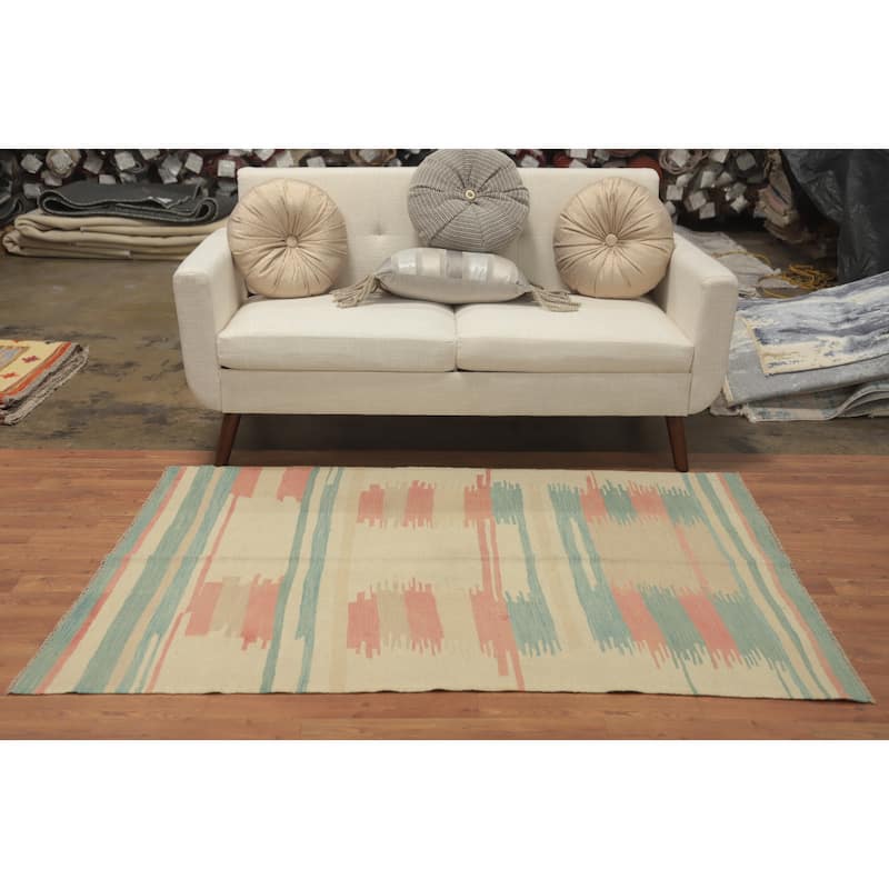 Hand Woven Oriental 100% Wool Carpet Southwestern Tribal Beige & Ivories Kilim Area Rug - 5' 8'' X 3' 10''