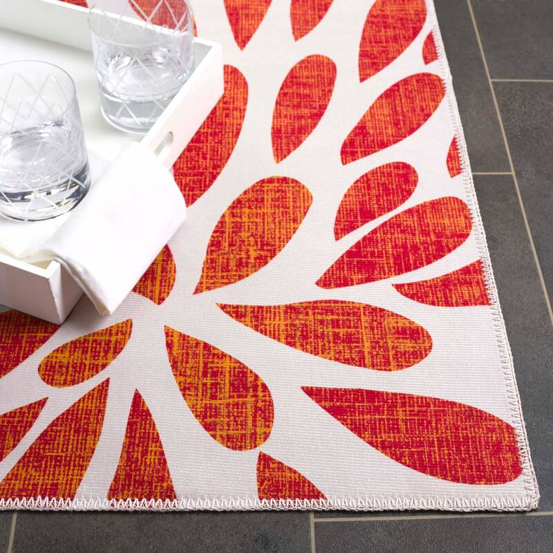 SAFAVIEH Malibu Sarienke Machine Washable & Slip Resistant Rug