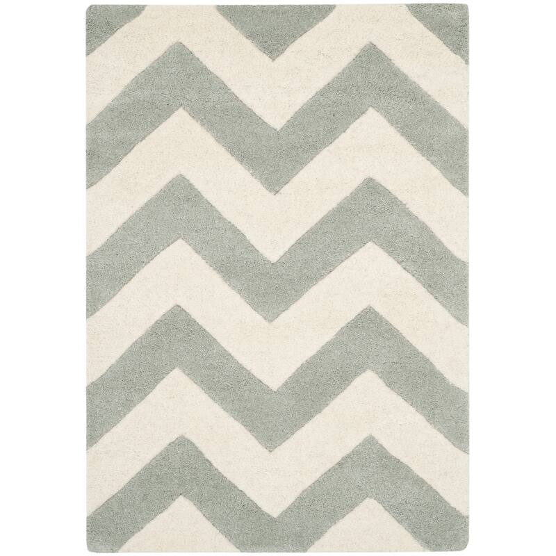 SAFAVIEH Handmade Chatham Traudel Modern Moroccan Wool Rug - 2'3" x 5' - Grey/Ivory