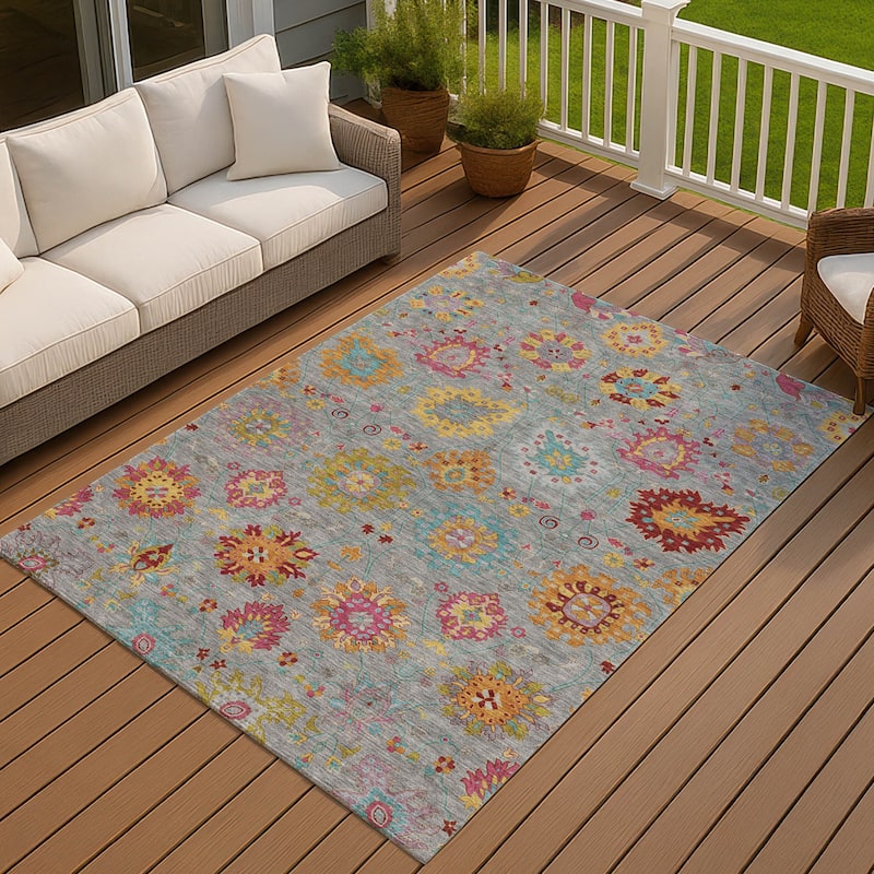 Machine Washable Indoor/ Outdoor Traditional Kashan Chantille Rug - Gray - 9' x 12'