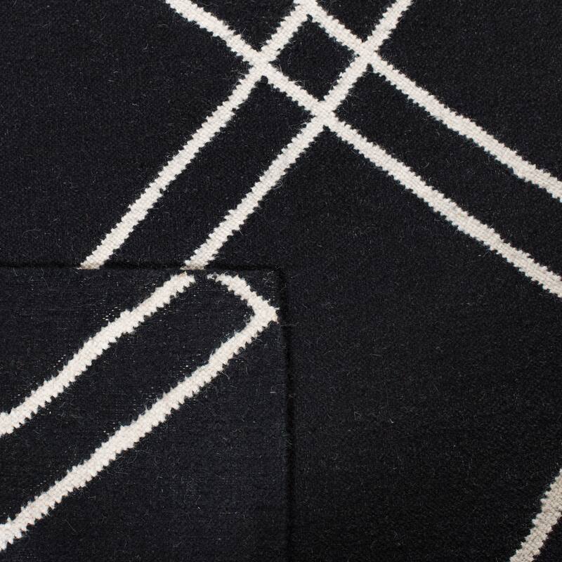 SAFAVIEH Handmade Flatweave Dhurries Preciosa Moroccan Wool Rug
