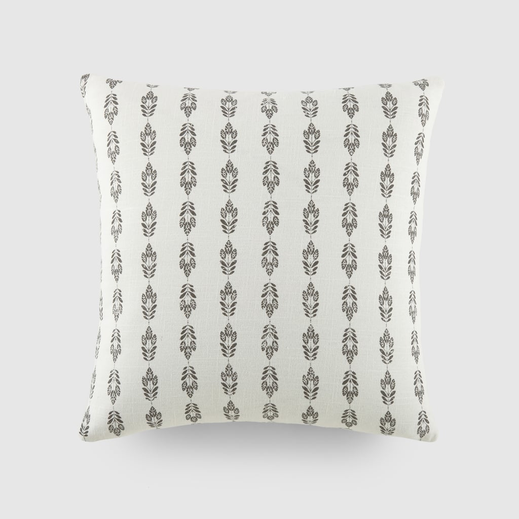 Elegant Patterns Cotton Decor Throw Pillow in Folk Leaves