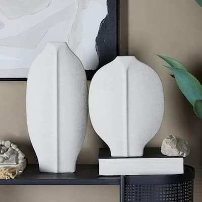CosmoLiving by Cosmopolitan Ceramic Textured Vase (Set of 2)