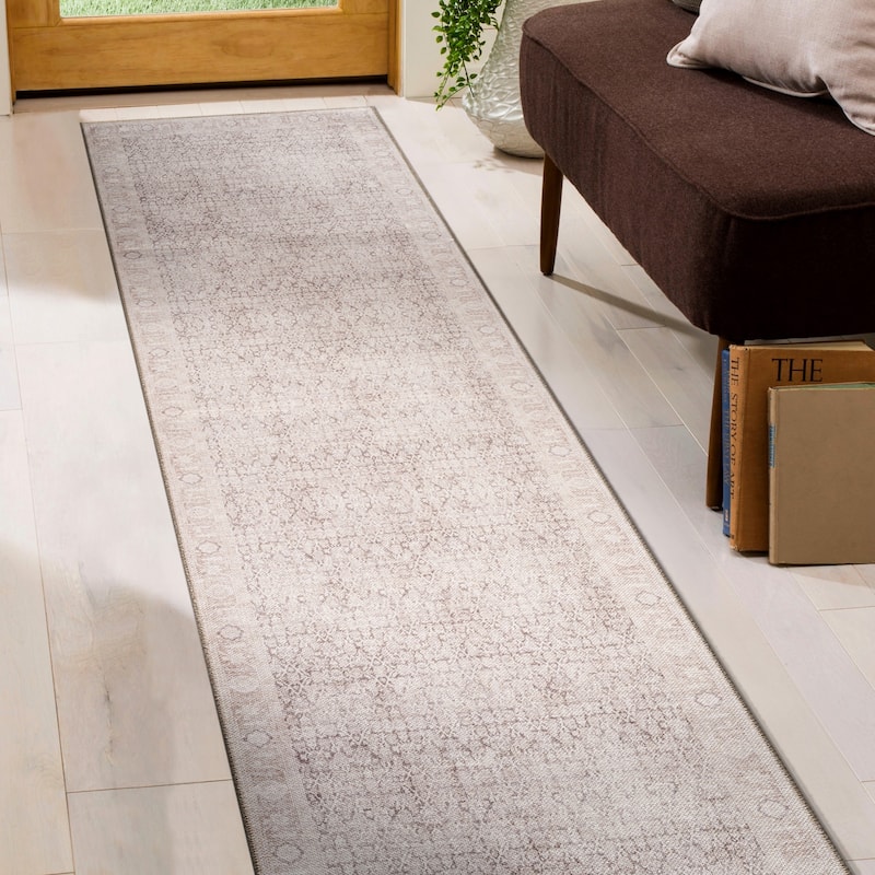 Beige Vintage Washable Rug - Low Pile, Subtle Pattern for Neutral Spaces - Beige - 2'6" x 6'