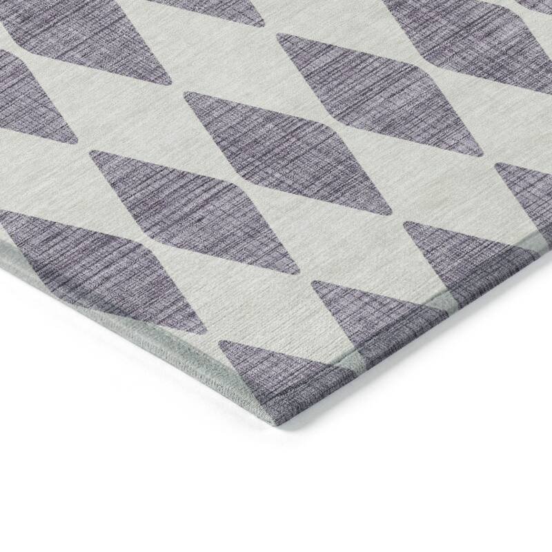 HomeRoots Geometric Transitional Rectangle Outdoor Rug