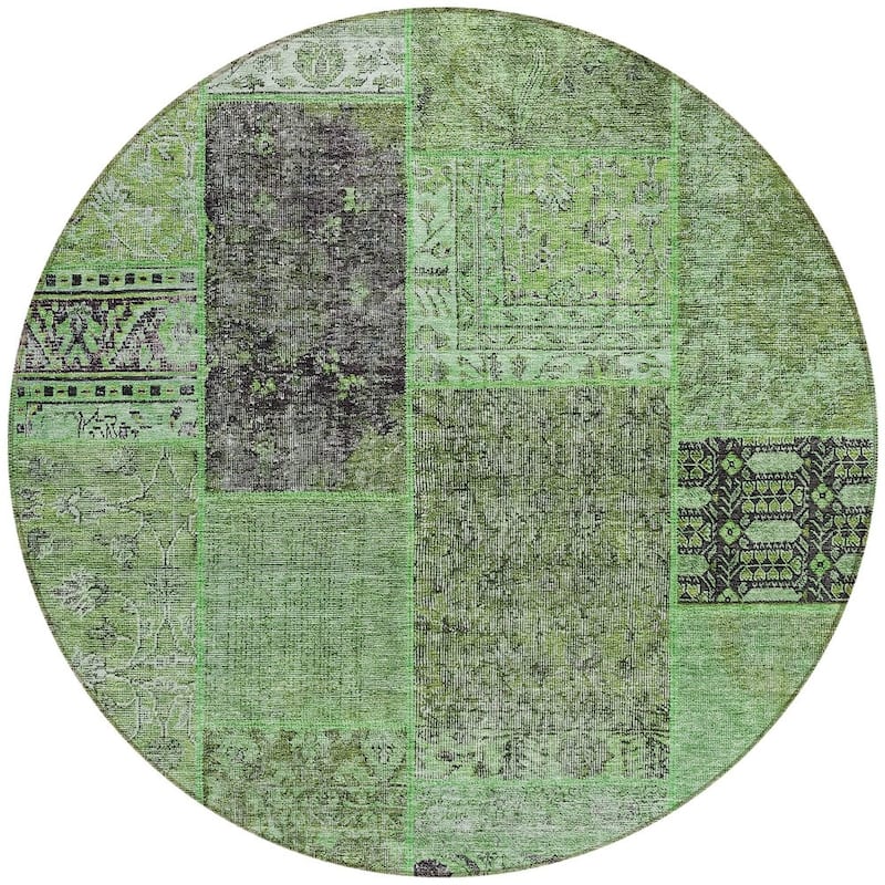 HomeRoots Patchwork Transitional Rectangle Outdoor Rug