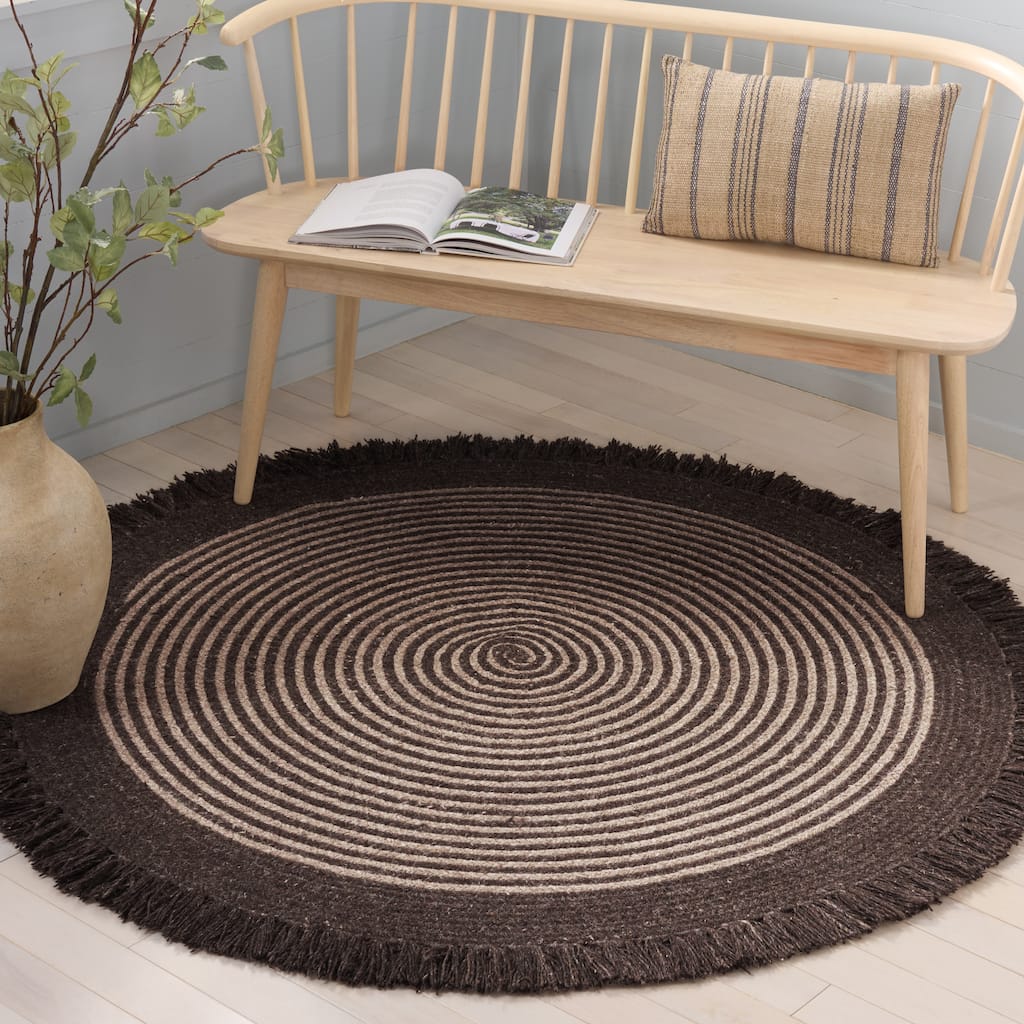SAFAVIEH Handmade Braided Shehide Wool Rug