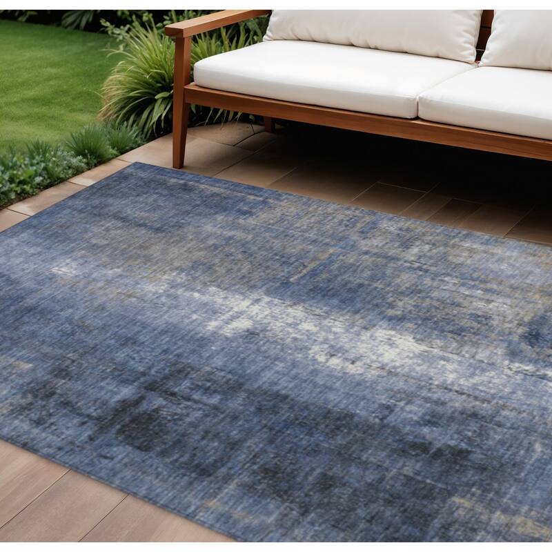 HomeRoots Abstract Transitional Rectangle Outdoor Rug - 10' X 14'