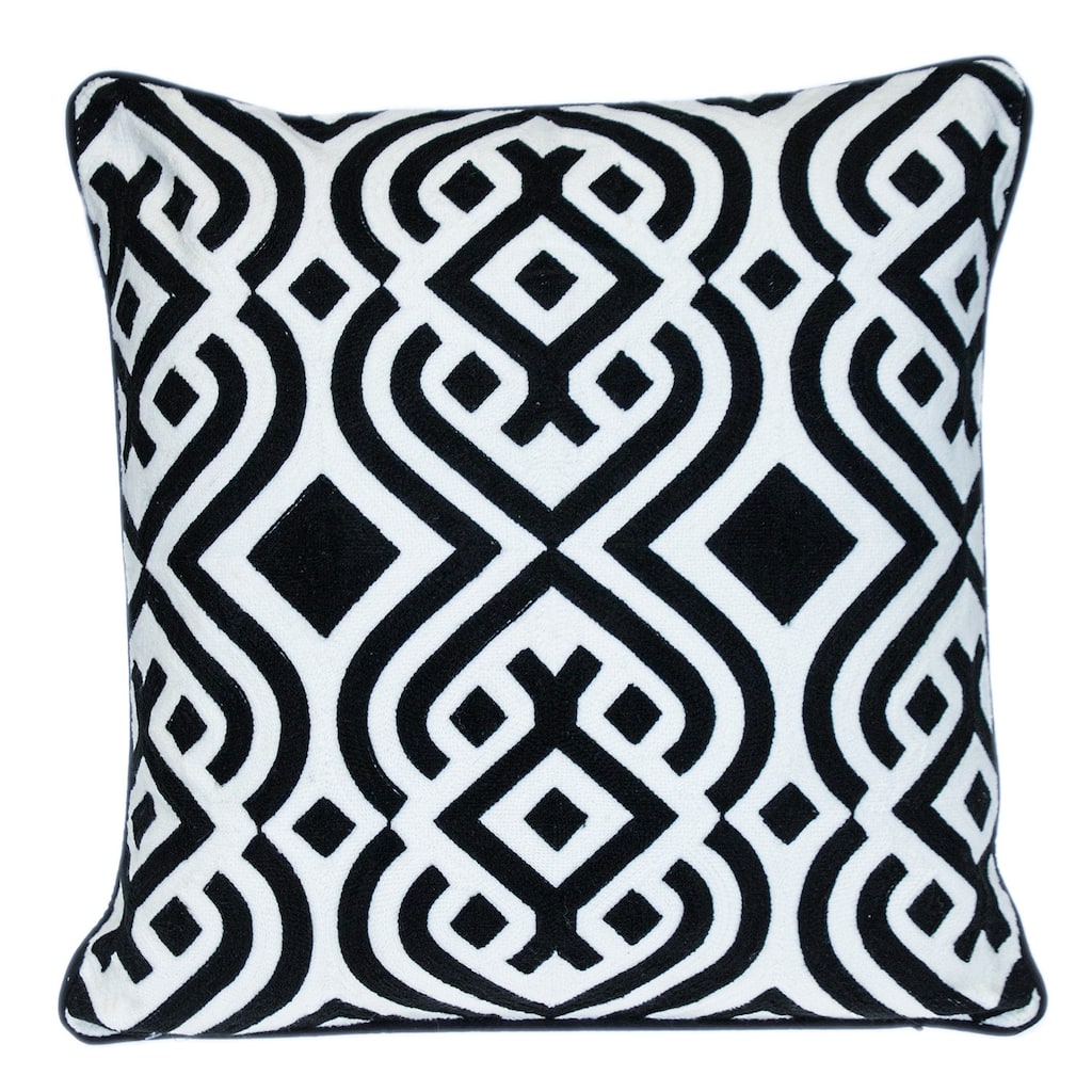 HomeRoots 18" X 18" Black 100% Cotton Geometric Zippered Pillow