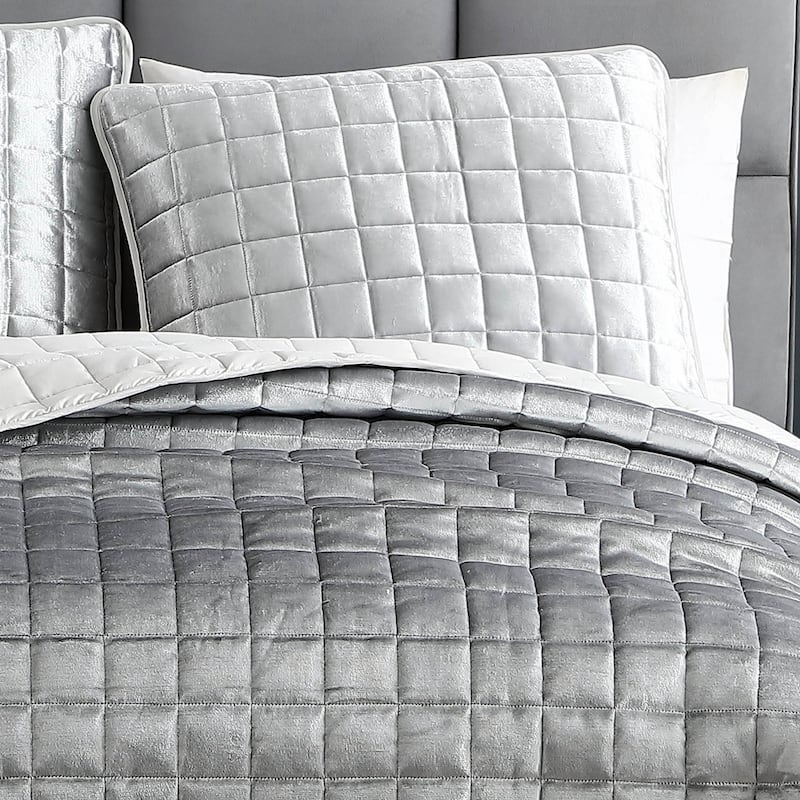 Riverbrook Home Lyndon 3-Piece Quilt Set