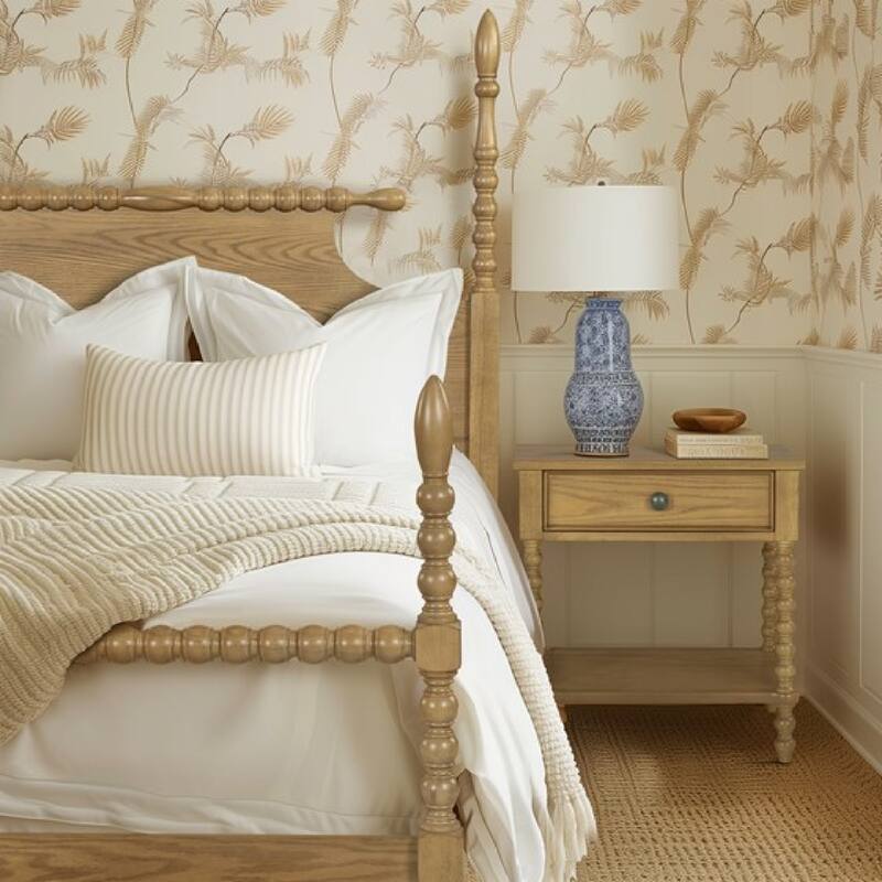 Roomfitters Traditional Four Poster Bed, Queen Size Solid Wood Frame with Rolling Pin Turned Posts and Slats, Natural