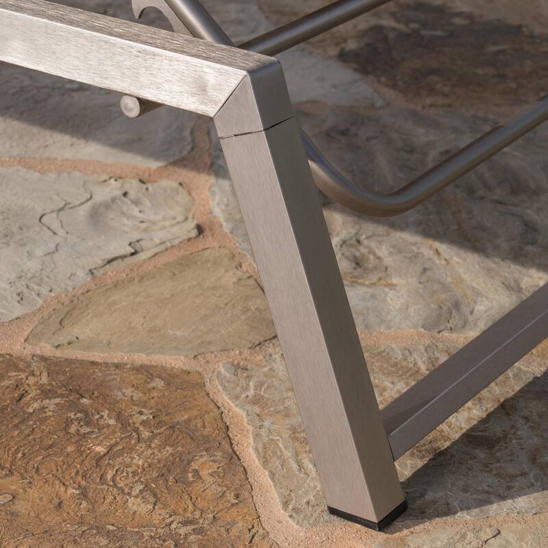 Outdoor aluminum frame mesh chaise lounge chair